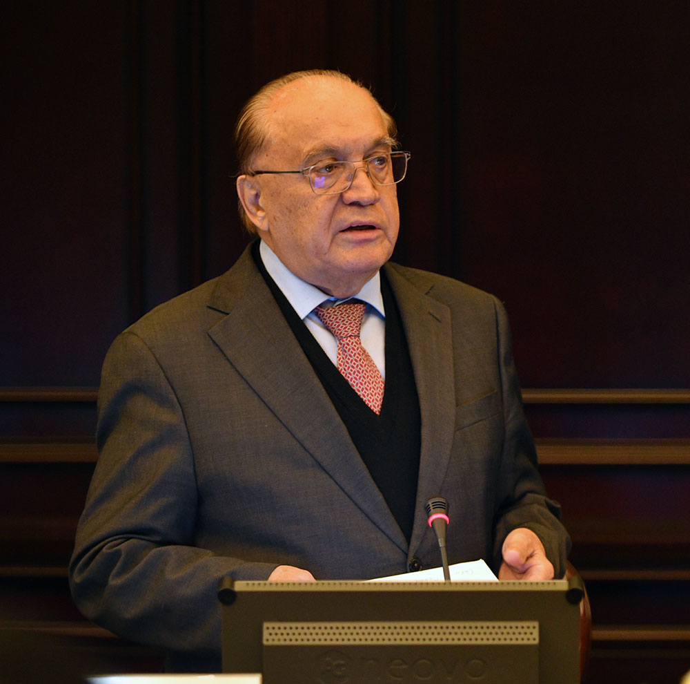 Юрочкин декан митсо. Клименко константин петрович ректор евразийского университета. Виктор садовничий мгу. Ректор мгу москва. Ала тоо университет.