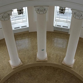 Ротонда 32 этажа Главного здания МГУ