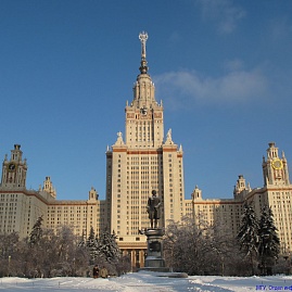 Главное здание МГУ