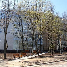 Здание экономического факультета